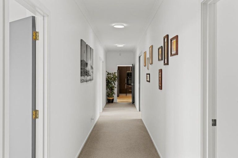 Photo of property in 22 Pickwick Road, Otamatea, Wanganui, 4571