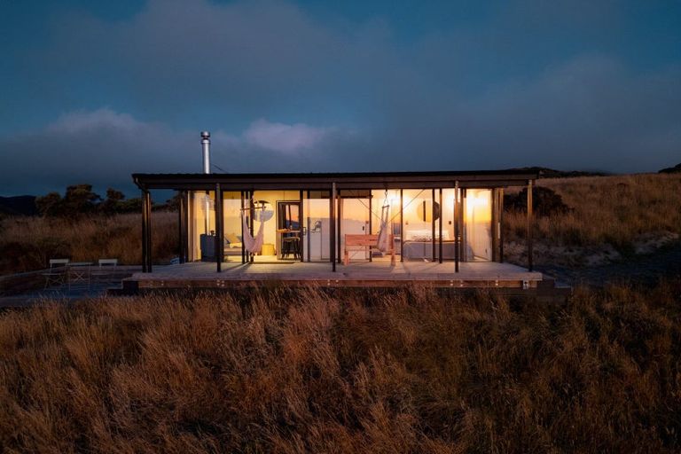 Photo of property in 74 Te Wai Komaru Way, Makara, Wellington, 6972