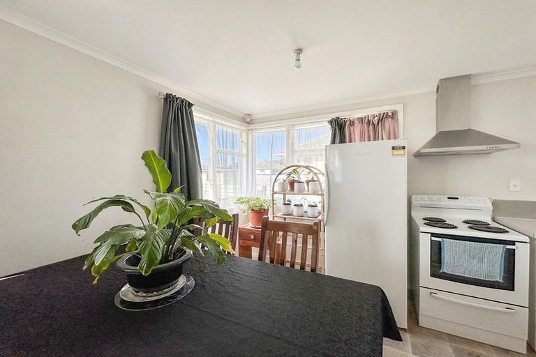 Photo of property in 30 Akatea Street, Gonville, Whanganui, 4501