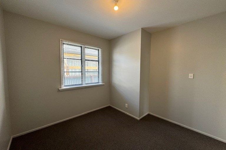 Photo of property in 124 Pages Road, Wainoni, Christchurch, 8061