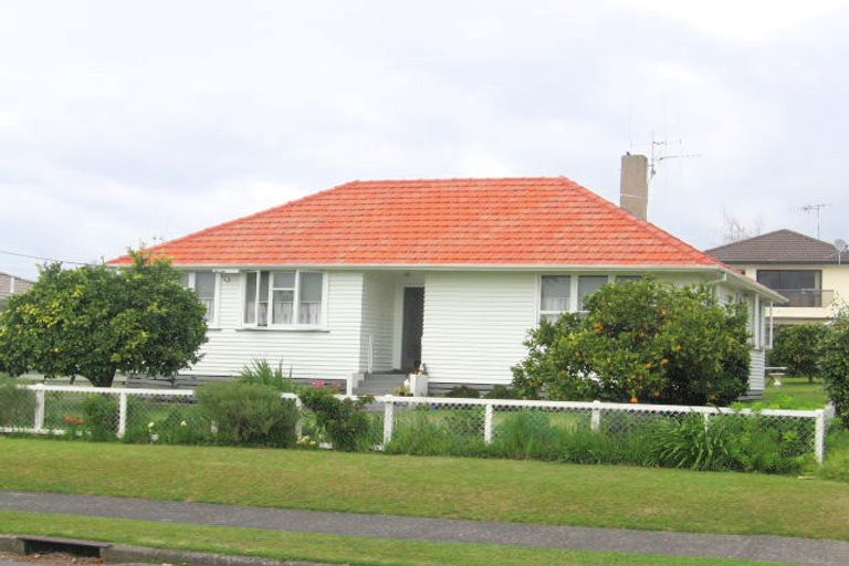 Photo of property in 87 Freyberg Street, Otumoetai, Tauranga, 3110