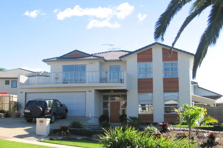 Photo of property in 57 San Valentino Drive, Henderson, Auckland, 0612