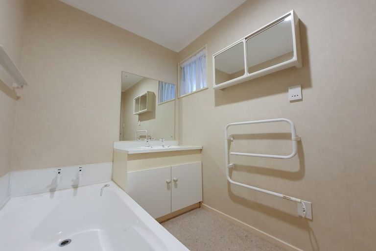 Photo of property in 2/44 Tennyson Street, Petone, Lower Hutt, 5012