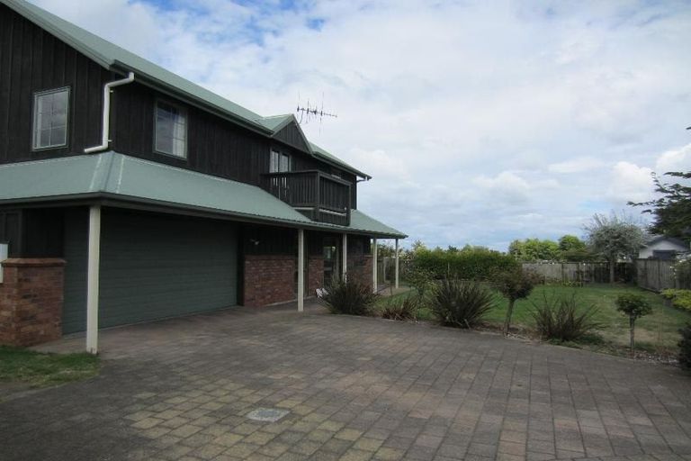 Photo of property in 5/45 Kiddle Drive, Hilltop, Taupo, 3330