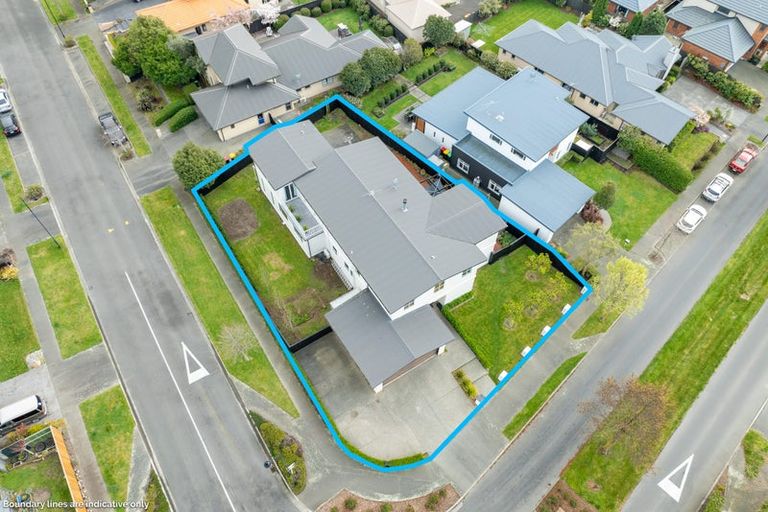 Photo of property in 92 Bibiana Street, Aidanfield, Christchurch, 8025