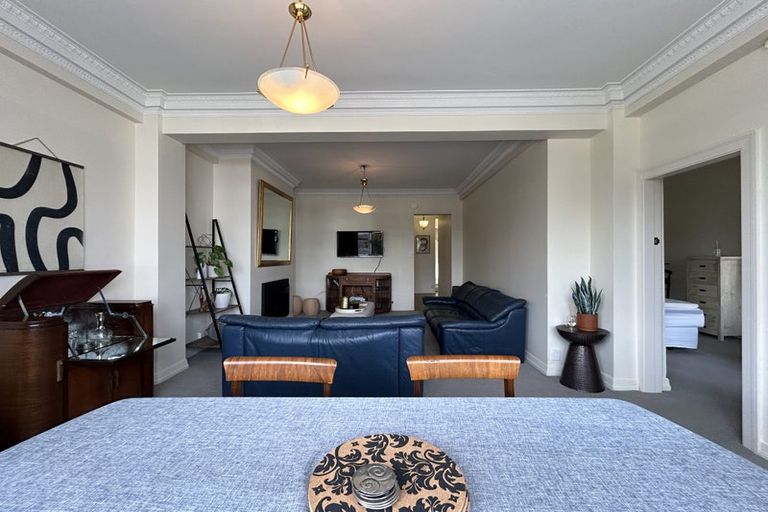 Photo of property in 1/154 Oriental Parade, Oriental Bay, Wellington, 6011