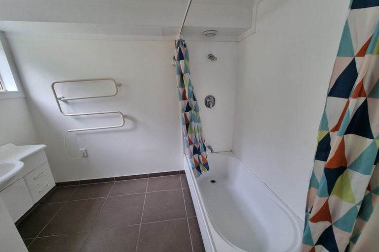 Photo of property in 2 Daniell Street, Newtown, Wellington, 6021