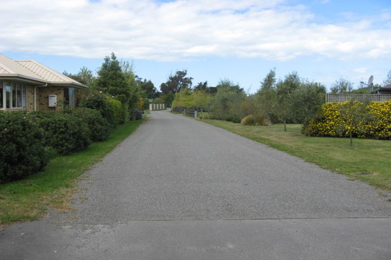 Photo of property in 1 Devonvale Lane, Amberley, 7410