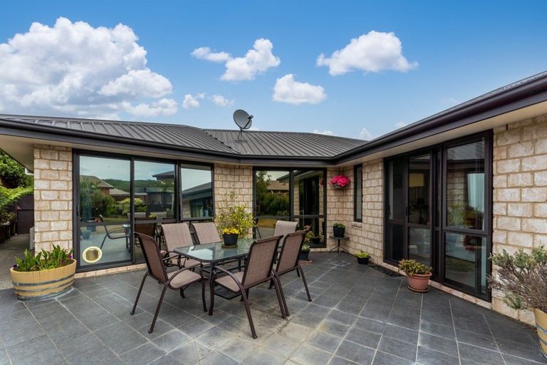 Photo of property in 19 Admiralty Place, Waikawa, Picton, 7220