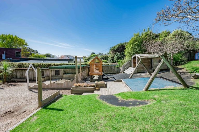 Photo of property in 9 Glen Road, Raumati South, Paraparaumu, 5032