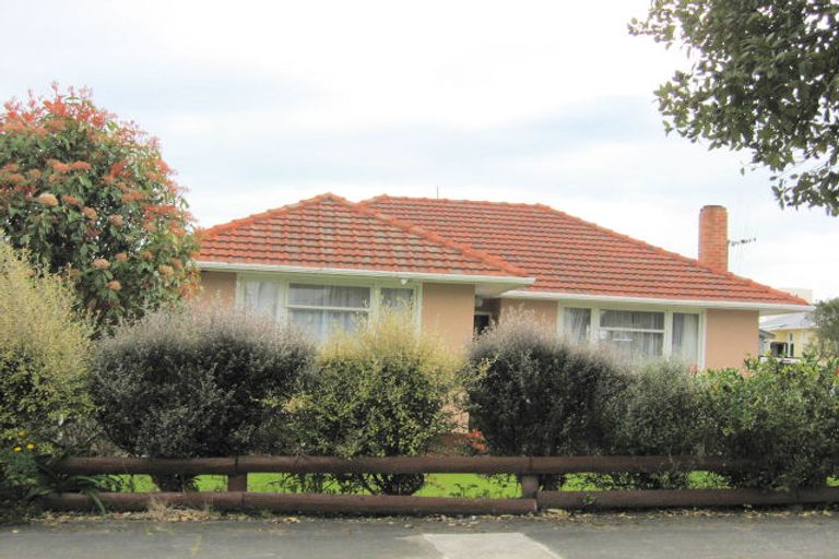 Photo of property in 21 Hutchison Crescent, Durie Hill, Whanganui, 4500