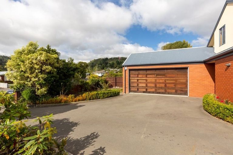 Photo of property in 4 Landsdowne Terrace, Cashmere, Christchurch, 8022