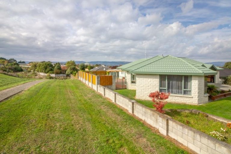 Photo of property in 101 Parnell Heights, Kelvin Grove, Palmerston North, 4414