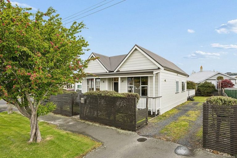 Photo of property in 16 Mills Street, Saint Kilda, Dunedin, 9012