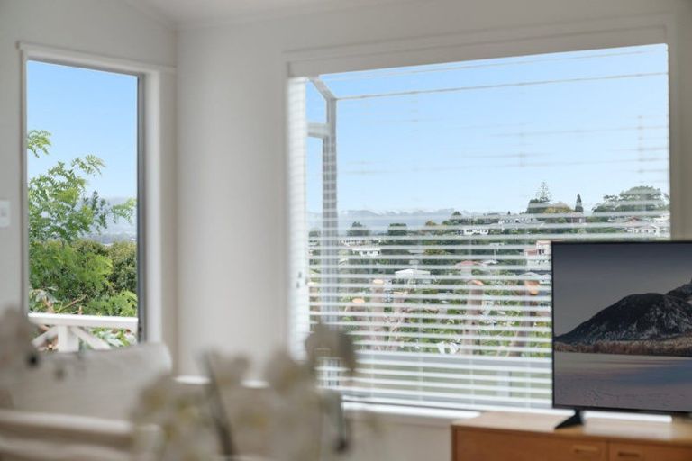 Photo of property in 33 Brookfield Terrace, Brookfield, Tauranga, 3110