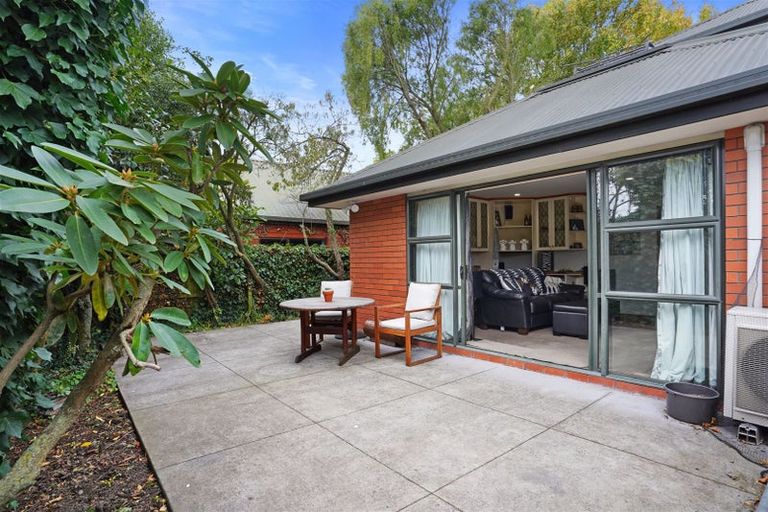 Photo of property in 440a Papanui Road, Strowan, Christchurch, 8052