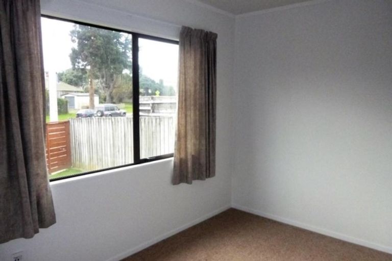 Photo of property in 68e Millers Road, Brookfield, Tauranga, 3110