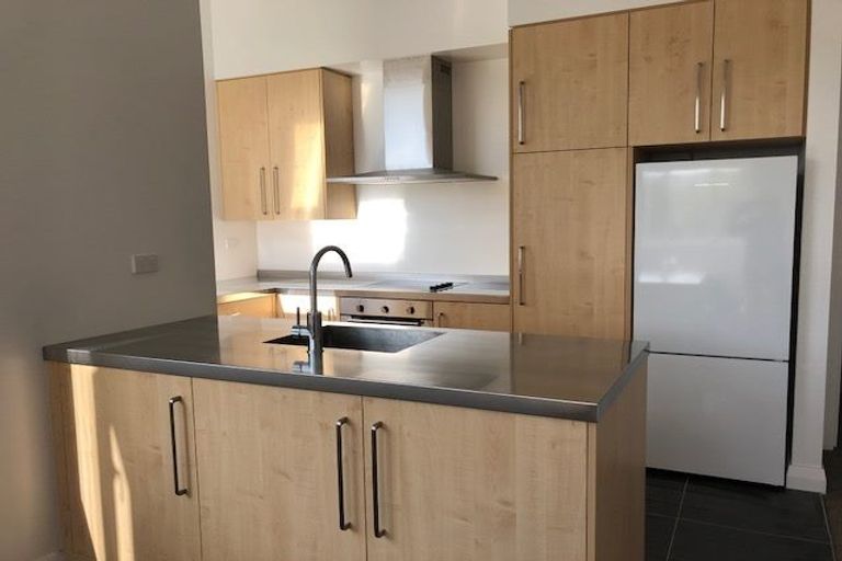 Photo of property in 136 Brougham Street, Mount Victoria, Wellington, 6011