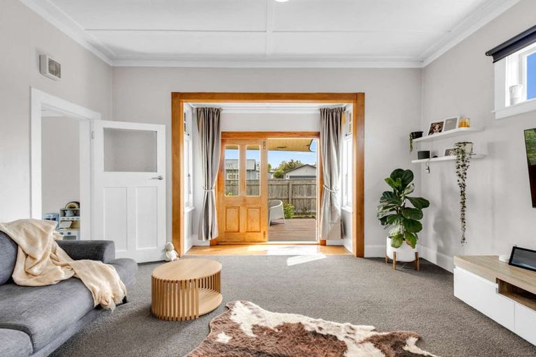 Photo of property in 800 Victoria Street, Parkvale, Hastings, 4122