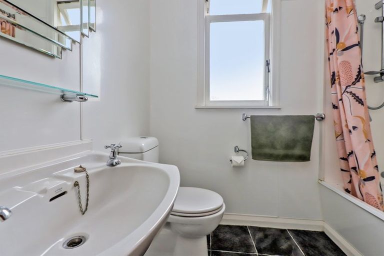 Photo of property in 807 Oliphant Road, Raureka, Hastings, 4120