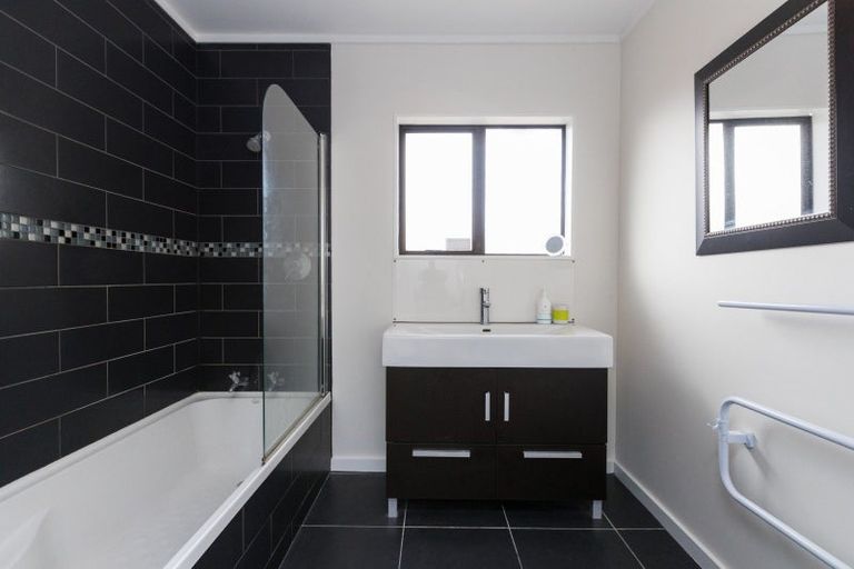 Photo of property in 67 Benmore Avenue, Cloverlea, Palmerston North, 4412