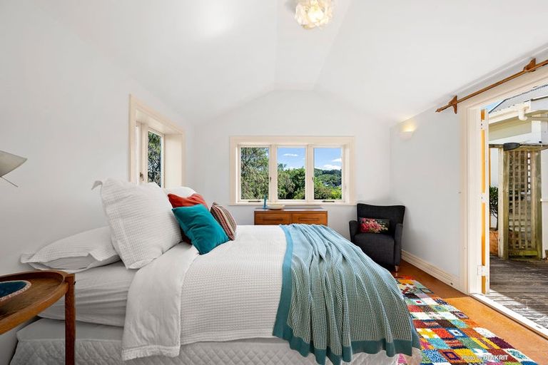 Photo of property in 100 Coromandel Street, Newtown, Wellington, 6021