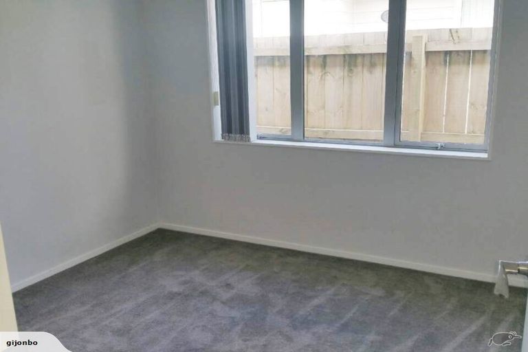 Photo of property in 12 Moho Lane, Takanini, 2112