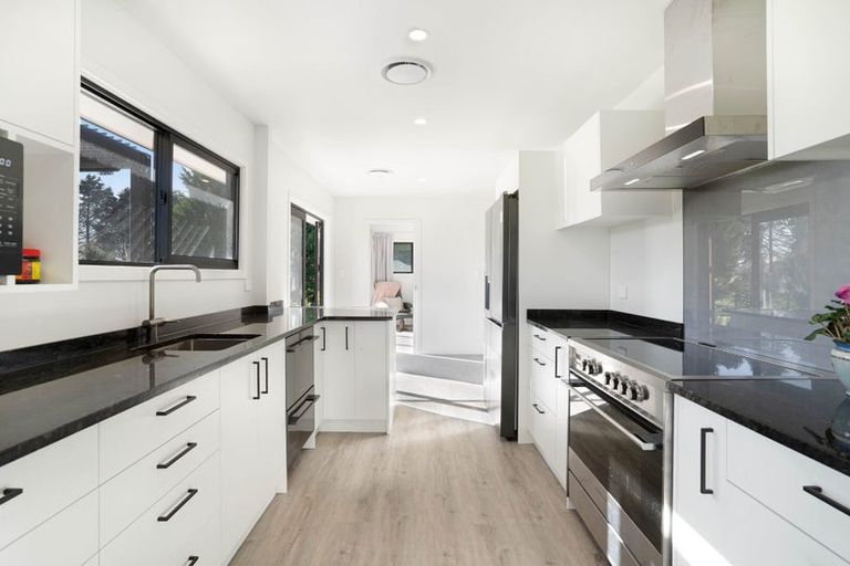 Photo of property in 65a Connollys Line, Carterton, 5713