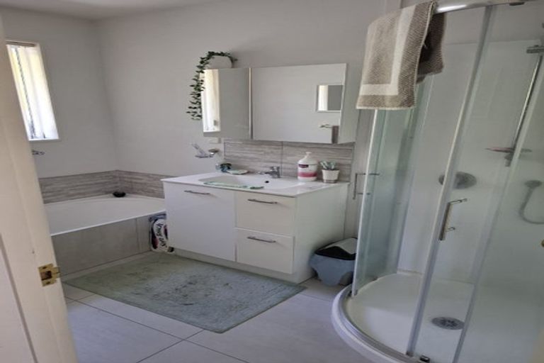 Photo of property in 14 Elizabeth Street, Rolleston, 7614