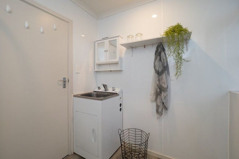 Photo of property in 21 Middle Road, Allenton, Ashburton, 7700