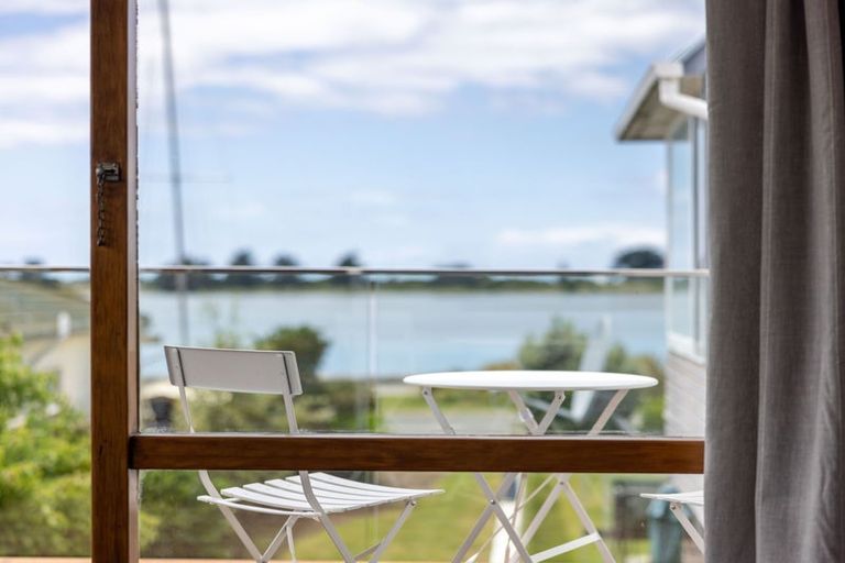 Photo of property in 4/53 Beachville Road, Redcliffs, Christchurch, 8081