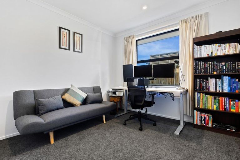 Photo of property in 6 Blair Place, Kaiapoi, 7630