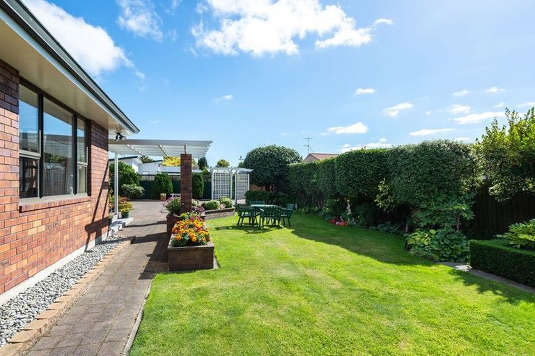 Photo of property in 64a Dallington Terrace, Dallington, Christchurch, 8061