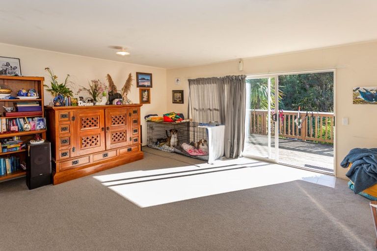 Photo of property in 121 Te Tutu Street, Whangamata, 3691