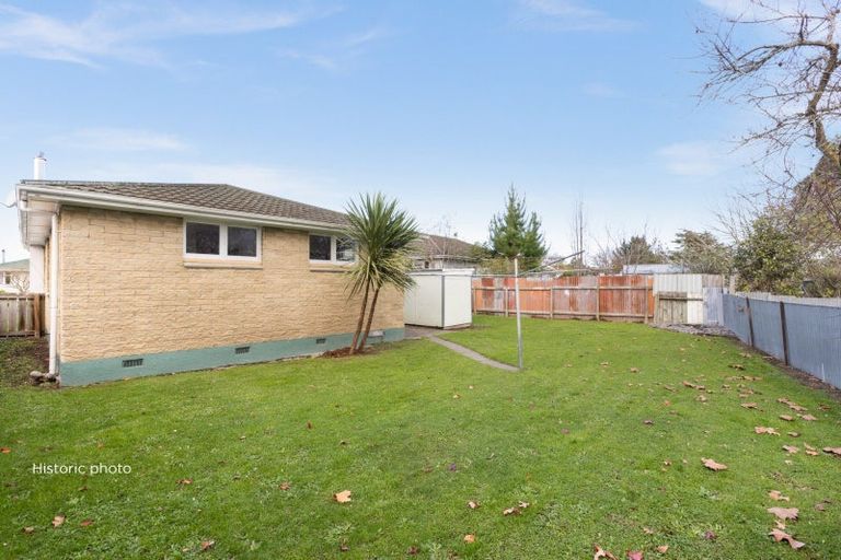 Photo of property in 80 Lipscombe Crescent, Havelock North, 4130