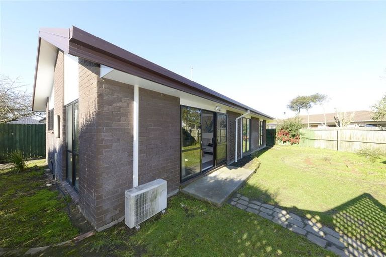 Photo of property in 40a Reginald Street, Burwood, Christchurch, 8083