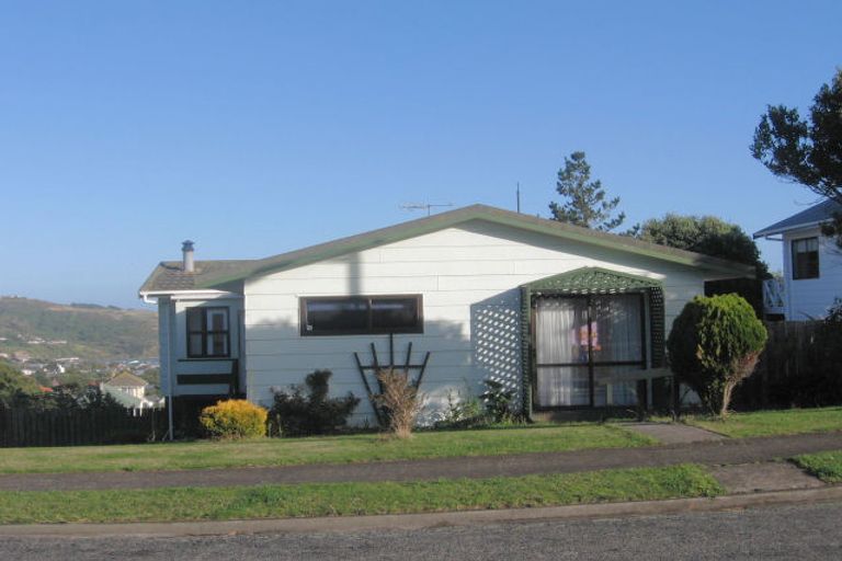 Photo of property in 17 Rothwell Street, Titahi Bay, Porirua, 5022