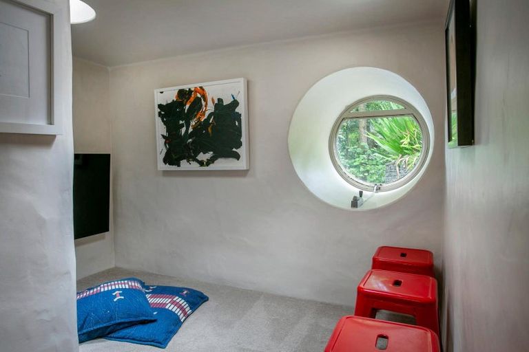 Photo of property in 24 Channel View Road, Campbells Bay, Auckland, 0630