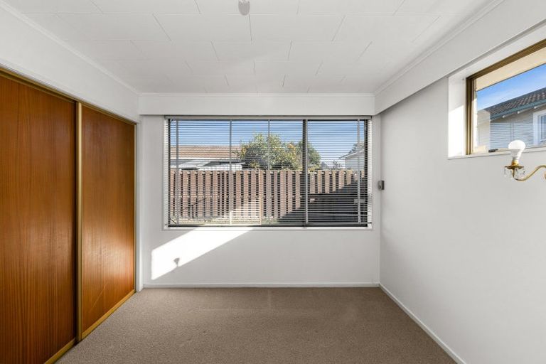 Photo of property in 2/93 Riverbend Road, Onekawa, Napier, 4110