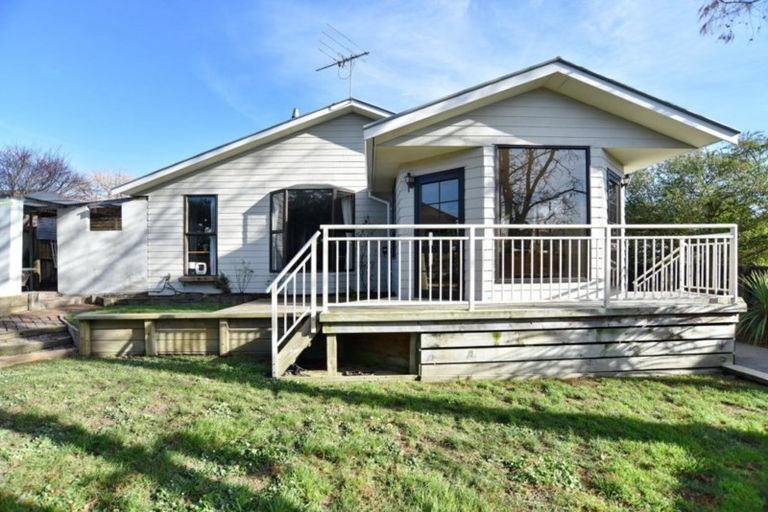 Photo of property in 310 Lake Terrace Road, Shirley, Christchurch, 8061