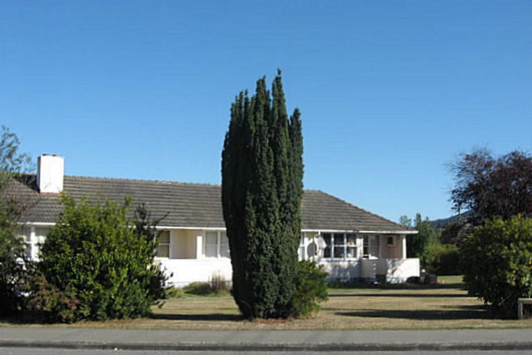 Photo of property in 63 High Street, Waimate, 7924