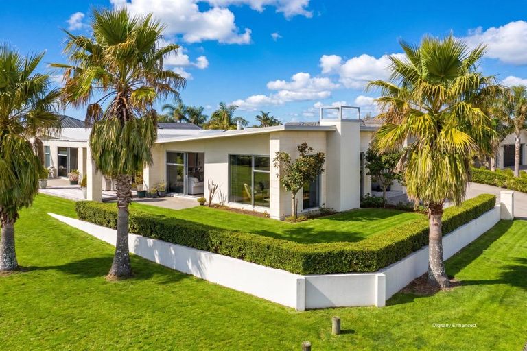 Photo of property in 71 Palm Springs Boulevard, Papamoa Beach, Papamoa, 3118