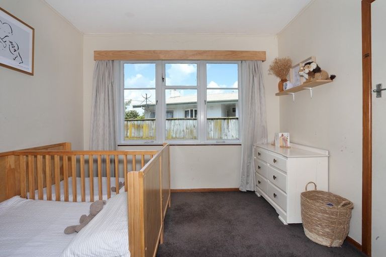 Photo of property in 24 Churchill Avenue, Feilding, 4702