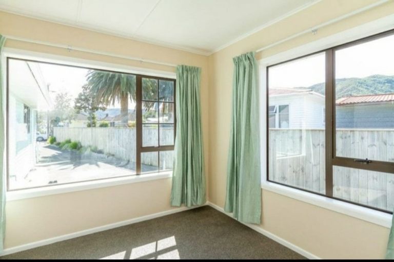 Photo of property in 11 Edmonds Street, Wainuiomata, Lower Hutt, 5014