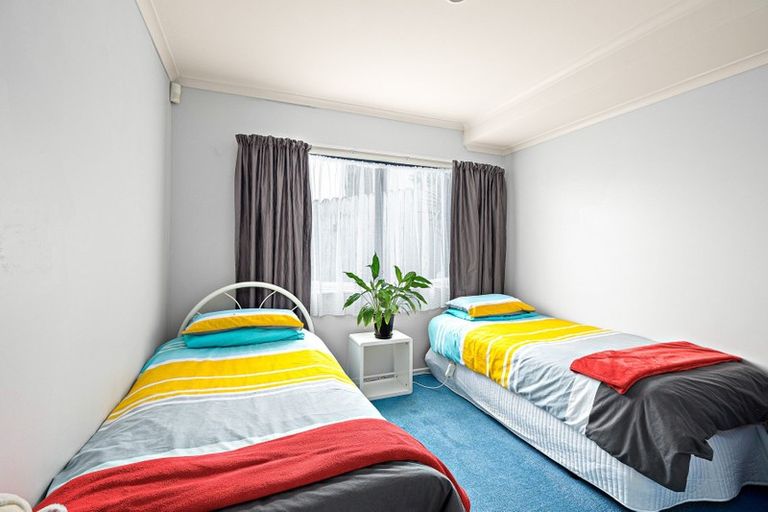 Photo of property in 27 Donald Street, Stanmore Bay, Whangaparaoa, 0932