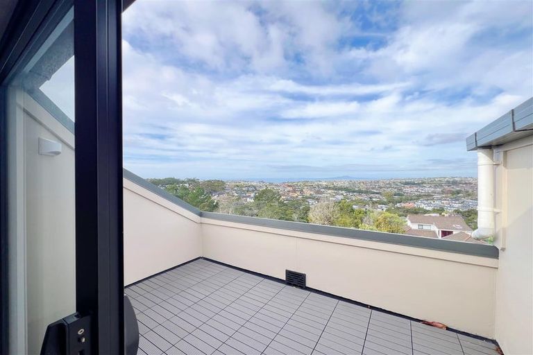 Photo of property in 97 Lonely Track Road, Fairview Heights, Auckland, 0632