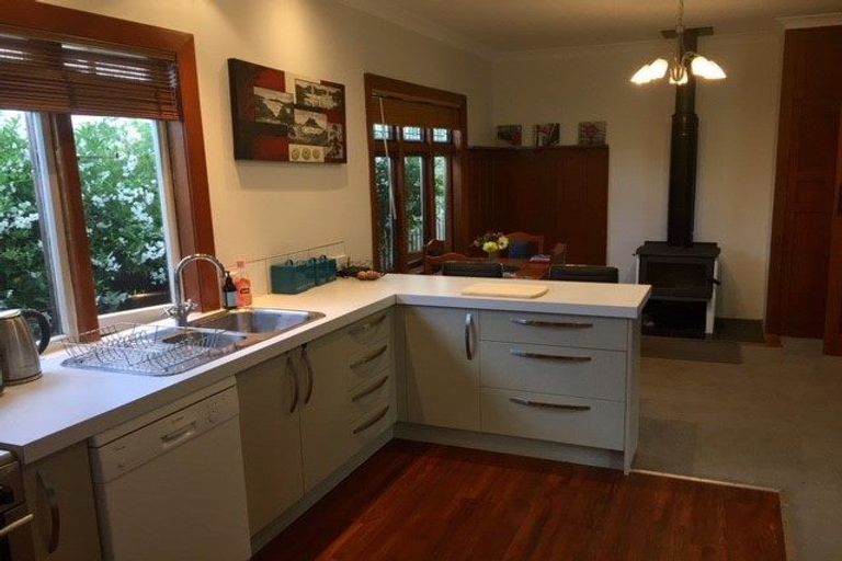 Photo of property in 41 Swanns Road, Richmond, Christchurch, 8013