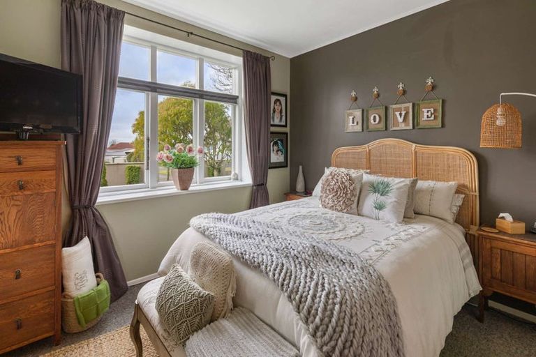 Photo of property in 7 Portia Street, Stratford, 4332