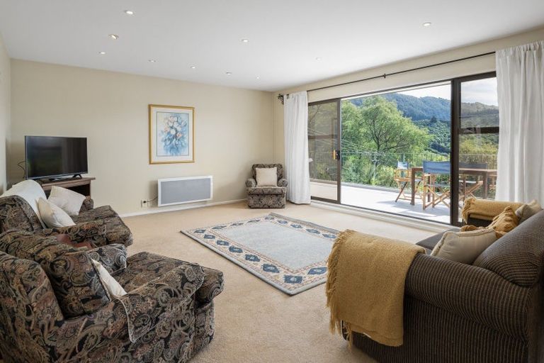 Photo of property in 27c Dorset Street, Picton, 7220