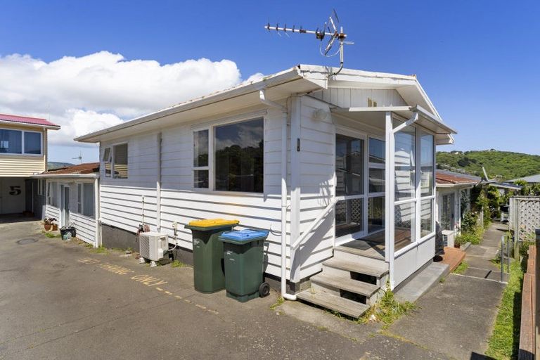 Photo of property in 3/26 Park Avenue, Titahi Bay, Porirua, 5022